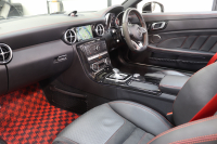 AMG SLC SLC43 AMGﾅｲﾄ&ﾚｰﾀﾞｰｾｰﾌﾃｨPKG　ｷｰﾚｽｺﾞｰ 黒本革 ﾏｼﾞｯｸｽｶｲR HDDﾅﾋﾞTV ｽﾏﾎ連携 harman/kardon ﾊﾞｯｸｶﾒﾗ PTS LEDﾗｲﾄ AMG専用装備&ﾁｭｰﾆﾝｸﾞ 9AT　2年保証