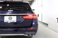 AMG Eクラス E43 4MATIC ｽﾃｰｼｮﾝﾜｺﾞﾝ ｴｸｽｸﾙｰｼﾌﾞ&ﾚｰﾀﾞｰｾｰﾌﾃｨPKG　ｷｰﾚｽｺﾞｰ 黒本革 ﾍﾞﾝﾁﾚｰﾀｰ ﾊﾟﾉﾗﾏSR ﾍｯﾄﾞｱｯﾌﾟD HDDﾅﾋﾞTV ｽﾏﾎ連携 ﾌﾞﾙﾒｽﾀｰ 360ｶﾒﾗ PTS LEDﾗｲﾄ ﾊﾝｽﾞﾌﾘｰA AMG専用装備&ﾁｭｰﾆﾝｸﾞ 9AT 希少色ｶﾊﾞﾝｻｲﾄﾌﾞﾙｰ　2年保証