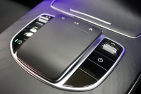 メルセデスベンツ Eクラス E200 ｽﾎﾟｰﾂ AMGﾗｲﾝｲﾝﾃﾘｱ&ｴｸｽｸﾙｰｼﾌﾞ&ﾚｰﾀﾞｰｾｰﾌﾃｨPKG　BSG搭載 後期 ｷｰﾚｽｺﾞｰ 黒本革 ﾍｯﾄﾞｱｯﾌﾟD MBUXﾅﾋﾞTV ｽﾏﾎ連携 ﾌﾞﾙﾒｽﾀｰ 360ｶﾒﾗ PTS LEDﾗｲﾄ 自動ﾄﾗﾝｸ AMGｴｱﾛ&19AW ﾜｲﾔﾚｽ充電 9AT　2年保証