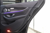 メルセデスベンツ Eクラス E200 ｽﾎﾟｰﾂ AMGﾗｲﾝｲﾝﾃﾘｱ&ｴｸｽｸﾙｰｼﾌﾞ&ﾚｰﾀﾞｰｾｰﾌﾃｨPKG　BSG搭載 後期 ｷｰﾚｽｺﾞｰ 黒本革 ﾍｯﾄﾞｱｯﾌﾟD MBUXﾅﾋﾞTV ｽﾏﾎ連携 ﾌﾞﾙﾒｽﾀｰ 360ｶﾒﾗ PTS LEDﾗｲﾄ 自動ﾄﾗﾝｸ AMGｴｱﾛ&19AW ﾜｲﾔﾚｽ充電 9AT　2年保証