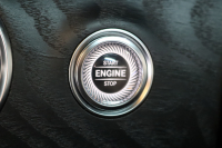 メルセデスベンツ Eクラス E200 ｽﾎﾟｰﾂ AMGﾗｲﾝｲﾝﾃﾘｱ&ｴｸｽｸﾙｰｼﾌﾞ&ﾚｰﾀﾞｰｾｰﾌﾃｨPKG　BSG搭載 後期 ｷｰﾚｽｺﾞｰ 黒本革 ﾍｯﾄﾞｱｯﾌﾟD MBUXﾅﾋﾞTV ｽﾏﾎ連携 ﾌﾞﾙﾒｽﾀｰ 360ｶﾒﾗ PTS LEDﾗｲﾄ 自動ﾄﾗﾝｸ AMGｴｱﾛ&19AW ﾜｲﾔﾚｽ充電 9AT　2年保証