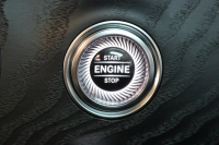 メルセデスベンツ Eクラス E200 AVG AMGﾗｲﾝ ｴｸｽｸﾙｰｼﾌﾞ&ﾚｰﾀﾞｰｾｰﾌﾃｨPKG　BSG搭載 中期 NEWｽﾃｱﾘﾝｸﾞ ｷｰﾚｽｺﾞｰ 黒本革 ﾍｯﾄﾞｱｯﾌﾟD HDDﾅﾋﾞTV ｽﾏﾎ連携 ﾌﾞﾙﾒｽﾀｰ 360ｶﾒﾗ PTS LEDﾗｲﾄ 自動ﾄﾗﾝｸ AMGｴｱﾛ&19AW ﾀﾞｲﾅﾐｯｸｾﾚｸﾄ 9AT　2年保証