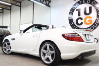 メルセデスベンツ SLKクラス SLK200 ｴｸｽｸﾙｰｼﾌﾞ AMGｽﾎﾟｰﾂ&ﾚｰﾀﾞｰｾｰﾌﾃｨPKG　中期 黒本革 ｴｱｽｶｰﾌ ﾏｼﾞｯｸｽｶｲR HDDﾅﾋﾞTV BT音楽 DSRC ｷｾﾉﾝ AMGｴｱﾛ&18AW ﾄﾗﾝｸｽﾎﾟｲﾗｰ ｴｱｶﾞｲﾄﾞ ﾊﾟﾅﾒﾘｶｰﾅｸﾞﾘﾙ ｷｰﾚｽｺﾞｰ　2年保証