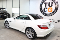 メルセデスベンツ SLKクラス SLK200 ｴｸｽｸﾙｰｼﾌﾞ AMGｽﾎﾟｰﾂ&ﾚｰﾀﾞｰｾｰﾌﾃｨPKG　中期 黒本革 ｴｱｽｶｰﾌ ﾏｼﾞｯｸｽｶｲR HDDﾅﾋﾞTV BT音楽 DSRC ｷｾﾉﾝ AMGｴｱﾛ&18AW ﾄﾗﾝｸｽﾎﾟｲﾗｰ ｴｱｶﾞｲﾄﾞ ﾊﾟﾅﾒﾘｶｰﾅｸﾞﾘﾙ ｷｰﾚｽｺﾞｰ　2年保証