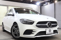 メルセデスベンツ Bクラス B180 AMGﾗｲﾝ AMGﾚｻﾞｰｴｸｽｸﾙｰｼﾌﾞ&ｱﾄﾞﾊﾞﾝｽﾄﾞ&ﾅﾋﾞｹﾞｰｼｮﾝ&ﾚｰﾀﾞｰｾｰﾌﾃｨPKG　ｷｰﾚｽｺﾞｰ 灰/黒本革 ﾊﾟﾉﾗﾏSR ﾍｯﾄﾞｱｯﾌﾟD MBUXﾅﾋﾞTV BT音楽 ｱﾄﾞﾊﾞﾝｽﾄﾞｻｳﾝﾄﾞ 360ｶﾒﾗ PTS LEDﾗｲﾄ ﾊﾝｽﾞﾌﾘｰA AMGｴｱﾛ&18AW　2年保証