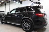 AMG GLC GLC63 4MATIC+ ﾚｻﾞｰｴｸｽｸﾙｰｼﾌﾞ&ﾚｰﾀﾞｰｾｰﾌﾃｨPKG　ｷｰﾚｽｺﾞｰ 黒本革 ﾊﾟﾉﾗﾏSR ﾍｯﾄﾞｱｯﾌﾟD 純正HDDﾅﾋﾞTV BT音楽 ﾌﾞﾙﾒｽﾀｰ 360ｶﾒﾗ PTS LEDﾗｲﾄ 自動Rｹﾞｰﾄ ﾊﾝｽﾞﾌﾘｰA AMG専用装備&ﾁｭｰﾆﾝｸﾞ ﾊﾟﾅﾒﾘｶｰﾅｸﾞﾘﾙ 9AT　2年保証