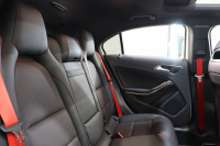 AMG Aクラス A45 4MATIC ﾚｰﾀﾞｰｾｰﾌﾃｨPKG　1ｵｰﾅｰ 黒本革 ﾊﾟﾉﾗﾏSR HDDﾅﾋﾞTV BT音楽 Bｶﾒﾗ PTS DSRC ｷｾﾉﾝﾗｲﾄ ﾚｯﾄﾞｼｰﾄﾍﾞﾙﾄ AMG専用装備&ﾁｭｰﾆﾝｸﾞ 7AT　2年保証