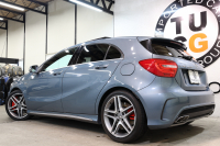 AMG Aクラス A45 4MATIC ﾚｰﾀﾞｰｾｰﾌﾃｨPKG　中期 ｷｰﾚｽｺﾞｰ 黒本革 ﾚｯﾄﾞｼｰﾄﾍﾞﾙﾄ ﾊﾟﾉﾗﾏSR HDDﾅﾋﾞTV&ｷｬﾝｾﾗｰ ﾊﾞｯｸｶﾒﾗ PTS ｷｾﾉﾝ AMG専用装備&ﾁｭｰﾆﾝｸﾞ 7AT 希少色ﾕﾆﾊﾞｰｽﾌﾞﾙｰ　2年保証