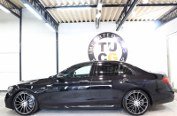 AMG Eクラス E43 4MATIC ｴｸｽｸﾙｰｼﾌﾞ&ﾚｰﾀﾞｰｾｰﾌﾃｨPKG　ｷｰﾚｽｺﾞｰ 黒本革 ﾍﾞﾝﾁﾚｰﾀｰ ﾊﾟﾉﾗﾏSR ﾍｯﾄﾞｱｯﾌﾟD HDDﾅﾋﾞTV ｽﾏﾎ連携 ﾌﾞﾙﾒｽﾀｰ 360ｶﾒﾗ PTS LEDﾗｲﾄ ﾊﾝｽﾞﾌﾘｰA AMG専用装備&ﾁｭｰﾆﾝｸﾞ ﾊﾟﾅﾒﾘｶｰﾅｸﾞﾘﾙ 9AT　2年保証