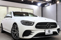 メルセデスベンツ Eクラス E220d ｽﾎﾟｰﾂ AMGﾗｲﾝｲﾝﾃﾘｱ&ｴｸｽｸﾙｰｼﾌﾞ&ﾚｰﾀﾞｰｾｰﾌﾃｨPKG　後期 1ｵｰﾅｰ MEｺﾈｸﾄ ｷｰﾚｽｺﾞｰ 黒本革 ﾍｯﾄﾞｱｯﾌﾟD MBUXﾅﾋﾞTV&ARﾅﾋﾞ ｽﾏﾎ連携 ﾌﾞﾙﾒｽﾀｰ 360ｶﾒﾗ PTS LEDﾗｲﾄ 自動ﾄﾗﾝｸ AMGｴｱﾛ&19AW ﾜｲﾔﾚｽ充電 9AT　2年保証