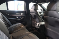 メルセデスベンツ Eクラス E220d ｽﾎﾟｰﾂ AMGﾗｲﾝｲﾝﾃﾘｱ&ｴｸｽｸﾙｰｼﾌﾞ&ﾚｰﾀﾞｰｾｰﾌﾃｨPKG　後期 1ｵｰﾅｰ MEｺﾈｸﾄ ｷｰﾚｽｺﾞｰ 黒本革 ﾍｯﾄﾞｱｯﾌﾟD MBUXﾅﾋﾞTV&ARﾅﾋﾞ ｽﾏﾎ連携 ﾌﾞﾙﾒｽﾀｰ 360ｶﾒﾗ PTS LEDﾗｲﾄ 自動ﾄﾗﾝｸ AMGｴｱﾛ&19AW ﾜｲﾔﾚｽ充電 9AT　2年保証