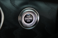 メルセデスベンツ Eクラス E220d ｽﾎﾟｰﾂ AMGﾗｲﾝｲﾝﾃﾘｱ&ｴｸｽｸﾙｰｼﾌﾞ&ﾚｰﾀﾞｰｾｰﾌﾃｨPKG　後期 1ｵｰﾅｰ MEｺﾈｸﾄ ｷｰﾚｽｺﾞｰ 黒本革 ﾍｯﾄﾞｱｯﾌﾟD MBUXﾅﾋﾞTV&ARﾅﾋﾞ ｽﾏﾎ連携 ﾌﾞﾙﾒｽﾀｰ 360ｶﾒﾗ PTS LEDﾗｲﾄ 自動ﾄﾗﾝｸ AMGｴｱﾛ&19AW ﾜｲﾔﾚｽ充電 9AT　2年保証