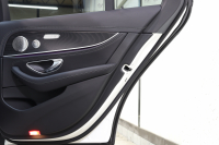 メルセデスベンツ Eクラス E220d ｽﾎﾟｰﾂ AMGﾗｲﾝｲﾝﾃﾘｱ&ｴｸｽｸﾙｰｼﾌﾞ&ﾚｰﾀﾞｰｾｰﾌﾃｨPKG　後期 1ｵｰﾅｰ MEｺﾈｸﾄ ｷｰﾚｽｺﾞｰ 黒本革 ﾍｯﾄﾞｱｯﾌﾟD MBUXﾅﾋﾞTV&ARﾅﾋﾞ ｽﾏﾎ連携 ﾌﾞﾙﾒｽﾀｰ 360ｶﾒﾗ PTS LEDﾗｲﾄ 自動ﾄﾗﾝｸ AMGｴｱﾛ&19AW ﾜｲﾔﾚｽ充電 9AT　2年保証
