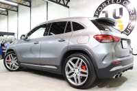 AMG GLA GLA45S 4MATIC+ ﾚｰﾀﾞｰｾｰﾌﾃｨPKG　現行 ｷｰﾚｽｺﾞｰ 灰/黒本革 ﾊﾟﾉﾗﾏSR MBUXﾅﾋﾞTV BT音楽 360ｶﾒﾗ PTS LEDﾗｲﾄ ﾊﾝｽﾞﾌﾘｰA AMG専用装備&ﾁｭｰﾆﾝｸﾞ ﾜｲﾔﾚｽ充電 8AT 希少色ﾏｳﾝﾃﾝｸﾞﾚｰ　2年保証