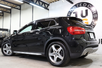 メルセデスベンツ GLA GLA250 4MATIC ｽﾎﾟｰﾂ AMGｴｸｽｸﾙｰｼﾌﾞ&ﾚｰﾀﾞｰｾｰﾌﾃｨPKG　ﾚｯﾄﾞｽﾃｯﾁ入りﾌﾞﾗｯｸﾚｻﾞｰｼｰﾄ 純正HDDﾅﾋﾞTV BT音楽 ﾊﾞｯｸ/ｻｲﾄﾞ/ﾌﾛﾝﾄｶﾒﾗ PTS DSRC ｷｾﾉﾝ 自動Rｹﾞｰﾄ AMGｴｱﾛ&18AW ﾀﾞｲﾅﾐｯｸｾﾚｸﾄ ﾊﾞﾘｭｰPKGﾌﾟﾗｽ ﾄﾞﾗﾚｺ　2年保証