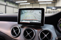 メルセデスベンツ GLA GLA250 4MATIC ｽﾎﾟｰﾂ AMGｴｸｽｸﾙｰｼﾌﾞ&ﾚｰﾀﾞｰｾｰﾌﾃｨPKG　ﾚｯﾄﾞｽﾃｯﾁ入りﾌﾞﾗｯｸﾚｻﾞｰｼｰﾄ 純正HDDﾅﾋﾞTV BT音楽 ﾊﾞｯｸ/ｻｲﾄﾞ/ﾌﾛﾝﾄｶﾒﾗ PTS DSRC ｷｾﾉﾝ 自動Rｹﾞｰﾄ AMGｴｱﾛ&18AW ﾀﾞｲﾅﾐｯｸｾﾚｸﾄ ﾊﾞﾘｭｰPKGﾌﾟﾗｽ ﾄﾞﾗﾚｺ　2年保証