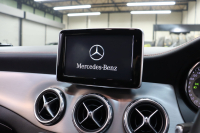 メルセデスベンツ GLA GLA250 4MATIC ｽﾎﾟｰﾂ AMGｴｸｽｸﾙｰｼﾌﾞ&ﾚｰﾀﾞｰｾｰﾌﾃｨPKG　ﾚｯﾄﾞｽﾃｯﾁ入りﾌﾞﾗｯｸﾚｻﾞｰｼｰﾄ 純正HDDﾅﾋﾞTV BT音楽 ﾊﾞｯｸ/ｻｲﾄﾞ/ﾌﾛﾝﾄｶﾒﾗ PTS DSRC ｷｾﾉﾝ 自動Rｹﾞｰﾄ AMGｴｱﾛ&18AW ﾀﾞｲﾅﾐｯｸｾﾚｸﾄ ﾊﾞﾘｭｰPKGﾌﾟﾗｽ ﾄﾞﾗﾚｺ　2年保証