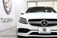 AMG Cクラス C63 ｴｸｽｸﾙｰｼﾌﾞ&ﾚｰﾀﾞｰｾｰﾌﾃｨPKG　ｷｰﾚｽｺﾞｰ 黒本革 ﾊﾟﾉﾗﾏSR ﾍｯﾄﾞｱｯﾌﾟD HDDﾅﾋﾞTV BT音楽 ﾌﾞﾙﾒｽﾀｰ ﾊﾞｯｸｶﾒﾗ PTS LEDﾗｲﾄ ﾊﾝｽﾞﾌﾘｰA AMG専用装備&ﾁｭｰﾆﾝｸﾞﾀﾞｲﾅﾐｯｸｾﾚｸﾄ　2年保証