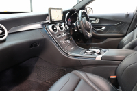 AMG Cクラス C63 ｴｸｽｸﾙｰｼﾌﾞ&ﾚｰﾀﾞｰｾｰﾌﾃｨPKG　ｷｰﾚｽｺﾞｰ 黒本革 ﾊﾟﾉﾗﾏSR ﾍｯﾄﾞｱｯﾌﾟD HDDﾅﾋﾞTV BT音楽 ﾌﾞﾙﾒｽﾀｰ ﾊﾞｯｸｶﾒﾗ PTS LEDﾗｲﾄ ﾊﾝｽﾞﾌﾘｰA AMG専用装備&ﾁｭｰﾆﾝｸﾞﾀﾞｲﾅﾐｯｸｾﾚｸﾄ　2年保証