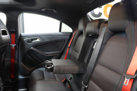 AMG CLAクラス CLA45 4MATIC ﾚｰﾀﾞｰｾｰﾌﾃｨPKG　中期 ｷｰﾚｽｺﾞｰ 黒本革 ﾊﾟﾉﾗﾏSR HDDﾅﾋﾞTV BT音楽 ﾊﾞｯｸｶﾒﾗ PTS ｷｾﾉﾝﾗｲﾄ AMG専用装備&ﾁｭｰﾆﾝｸﾞ 7AT　2年保証