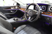 メルセデスベンツ Eクラス E400 4MATIC ｴｸｽｸﾙｰｼﾌﾞ ｴｸｽｸﾙｰｼﾌﾞ&ﾚｰﾀﾞｰｾｰﾌﾃｨPKG　ｷｰﾚｽｺﾞｰ 黒本革 ﾊﾟﾉﾗﾏSR HDDﾅﾋﾞTV ｽﾏﾎ連携 ﾌﾞﾙﾒｽﾀｰ 360ｶﾒﾗ PTS LEDﾗｲﾄ 自動ﾄﾗﾝｸ ﾊﾝｽﾞﾌﾘｰA 専用ｴｸｽﾃﾘｱ 9AT　2年保証