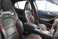 AMG GLA GLA45 4MATIC ｴﾃﾞｨｼｮﾝ1 ﾚｰﾀﾞｰｾｰﾌﾃｨPKG　300台限定車 専用黒本革 HDDﾅﾋﾞTV ﾊﾞｯｸｶﾒﾗ PTS ｷｾﾉﾝﾗｲﾄ 自動Rｹﾞｰﾄ AMG専用装備&ﾁｭｰﾆﾝｸﾞ 専用ｴｱﾛ&ﾃﾞｶｰﾙ 7AT　2年保証