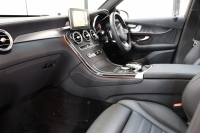 AMG GLCクーペ GLC43 4MATIC ｸｰﾍﾟ ﾚｻﾞｰｴｸｽｸﾙｰｼﾌﾞ&ﾅｲﾄ&ﾚｰﾀﾞｰｾｰﾌﾃｨPKG　ｷｰﾚｽｺﾞｰ 黒本革 全席ｼｰﾄﾋｰﾀｰ ｻﾝﾙｰﾌ ﾍｯﾄﾞｱｯﾌﾟD 純正HDDﾅﾋﾞTV BT音楽 ﾌﾞﾙﾒｽﾀｰ 360ｶﾒﾗ ﾊﾝｽﾞﾌﾘｰA AMGｴｱﾛ&20AW AMGﾄﾗﾝｸｽﾎﾟｲﾗｰ AMG専用装備&ﾁｭｰﾆﾝｸﾞ 9AT　2年保証