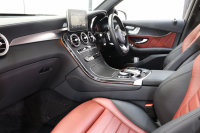 AMG GLCクーペ GLC43 4MATIC ｸｰﾍﾟ ﾚｻﾞｰｴｸｽｸﾙｰｼﾌﾞ&ﾅｲﾄ&ﾚｰﾀﾞｰｾｰﾌﾃｨPKG　ｷｰﾚｽｺﾞｰ 赤/黒本革 全席ｼｰﾄﾋｰﾀｰ ｻﾝﾙｰﾌ ﾍｯﾄﾞｱｯﾌﾟD 純正HDDﾅﾋﾞTV BT音楽 ﾌﾞﾙﾒｽﾀｰ 360ｶﾒﾗ LEDﾗｲﾄ ﾊﾝｽﾞﾌﾘｰA AMG専用装備&ﾁｭｰﾆﾝｸﾞ 9AT　2年保証
