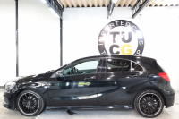 メルセデスベンツ Aクラス A180ｽﾎﾟｰﾂ 100th Anniversary Edition ﾚｰﾀﾞｰｾｰﾌﾃｨ&ﾅｲﾄPKGﾌﾟﾗｽ　全国100台限定 特別仕様車 ﾌﾞﾗｯｸﾚｻﾞｰDINAMICAｼｰﾄ ｼｰﾄﾋｰﾀｰ HDDﾅﾋﾞTV&ｷｬﾝｾﾗｰ BT音楽 ﾊﾞｯｸｶﾒﾗ PTS ｷｾﾉﾝﾗｲﾄ AMGｴｱﾛ&18AW 100周年記念ｴﾝﾌﾞﾚﾑ 7AT　2年保証