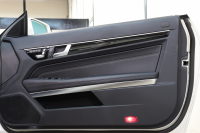メルセデスベンツ Eクラス E250ｶﾌﾞﾘｵﾚ AMGｽﾎﾟｰﾂ&ﾚｰﾀﾞｰｾｰﾌﾃｨPKG　後期 ｷｰﾚｽｺﾞｰ 黒本革 Sﾋｰﾀｰ&ｴｱｽｶｰﾌ HDDﾅﾋﾞTV BT音楽 ｽﾏﾎ連携 360ｶﾒﾗ PTS LEDﾗｲﾄ AMGｴｱﾛ&18AW ﾄﾞﾗﾌﾄｽﾄｯﾌﾟ 黒幌 7AT　2年保証