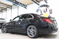 AMG Cクラス C63 ｴｸｽｸﾙｰｼﾌﾞ&ﾚｰﾀﾞｰｾｰﾌﾃｨPKG　ｷｰﾚｽｺﾞｰ 黒本革 ﾊﾟﾉﾗﾏSR ﾍｯﾄﾞｱｯﾌﾟD HDDﾅﾋﾞTV BT音楽 ﾌﾞﾙﾒｽﾀｰ ﾊﾞｯｸｶﾒﾗ PTS LEDﾗｲﾄ ﾊﾝｽﾞﾌﾘｰA AMG専用装備&ﾁｭｰﾆﾝｸﾞﾀﾞｲﾅﾐｯｸｾﾚｸﾄ　2年保証