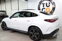 メルセデスベンツ GLCクーペ GLC220d 4MATIC ｸｰﾍﾟ AMGﾗｲﾝ&ﾄﾞﾗｲﾊﾞｰｽﾞ&ﾚｻﾞｰｴｸｽｸﾙｰｼﾌﾞ&ﾚｰﾀﾞｰｾｰﾌﾃｨPKG　ISG搭載 現行 ｷｰﾚｽｺﾞｰ 黒本革 ﾊﾟﾉﾗﾏSR MBUXﾅﾋﾞTV&ARﾅﾋﾞ ｽﾏﾎ連携 ﾌﾞﾙﾒｽﾀｰ 360ｶﾒﾗ PTS LEDﾗｲﾄ ﾊﾝｽﾞﾌﾘｰA AMGｴｱﾛ&20AW ｴｱｻｽ ﾘｱｱｸｽﾙｽﾃｱ 9AT　2年保証