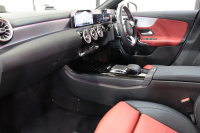 メルセデスベンツ CLAクラス CLA200d AMGﾗｲﾝ ﾚｻﾞｰｴｸｽｸﾙｰｼﾌﾞ&ｱﾄﾞﾊﾞﾝｽﾄﾞ&ﾅﾋﾞｹﾞｰｼｮﾝ&ﾚｰﾀﾞｰｾｰﾌﾃｨPKG　ｷｰﾚｽｺﾞｰ 赤/黒本革 ﾊﾟﾉﾗﾏSR ﾍｯﾄﾞｱｯﾌﾟD MBUXﾅﾋﾞTV BT音楽 ｱﾄﾞﾊﾞﾝｽﾄﾞｻｳﾝﾄﾞ 360ｶﾒﾗ PTS LEDﾗｲﾄ AMGｴｱﾛ&18AW ﾜｲﾔﾚｽ充電 8AT　2年保証