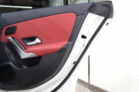 メルセデスベンツ CLAクラス CLA200d AMGﾗｲﾝ ﾚｻﾞｰｴｸｽｸﾙｰｼﾌﾞ&ｱﾄﾞﾊﾞﾝｽﾄﾞ&ﾅﾋﾞｹﾞｰｼｮﾝ&ﾚｰﾀﾞｰｾｰﾌﾃｨPKG　ｷｰﾚｽｺﾞｰ 赤/黒本革 ﾊﾟﾉﾗﾏSR ﾍｯﾄﾞｱｯﾌﾟD MBUXﾅﾋﾞTV BT音楽 ｱﾄﾞﾊﾞﾝｽﾄﾞｻｳﾝﾄﾞ 360ｶﾒﾗ PTS LEDﾗｲﾄ AMGｴｱﾛ&18AW ﾜｲﾔﾚｽ充電 8AT　2年保証