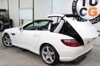 メルセデスベンツ SLKクラス SLK200 AMGｽﾎﾟｰﾂ&ﾚｰﾀﾞｰｾｰﾌﾃｨPKG　中期 ｷｰﾚｽｺﾞｰ 黒本革 ｴｱｽｶｰﾌ ｼｰﾄﾋｰﾀｰ ﾏｼﾞｯｸｽｶｲR HDDﾅﾋﾞTV BT音楽 PTS DSRC ｷｾﾉﾝﾗｲﾄ&ｳｫｯｼｬｰ AMGｴｱﾛ&18AW ﾚｯﾄﾞｼｰﾄﾍﾞﾙﾄ 7AT　2年保証