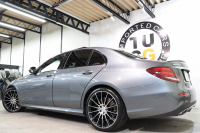 AMG Eクラス E43 4MATIC ｴｸｽｸﾙｰｼﾌﾞ&ﾚｰﾀﾞｰｾｰﾌﾃｨPKG　ｷｰﾚｽｺﾞｰ 黒本革 ﾍﾞﾝﾁﾚｰﾀｰ ﾏｯｻｰｼﾞ機能 ﾊﾟﾉﾗﾏSR ﾍｯﾄﾞｱｯﾌﾟD HDDﾅﾋﾞTV ｽﾏﾎ連携 ﾌﾞﾙﾒｽﾀｰ 360ｶﾒﾗ PTS LEDﾗｲﾄ ﾊﾝｽﾞﾌﾘｰA AMG専用装備&ﾁｭｰﾆﾝｸﾞ ﾀﾞｲﾅﾐｯｸS 9AT 希少色ｾﾚﾅｲﾄｸﾞﾚｰ　2年保証