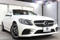 メルセデスベンツ Cクラス C200 AVG AMGﾗｲﾝ ﾚｻﾞｰｴｸｽｸﾙｰｼﾌﾞ&ﾚｰﾀﾞｰｾｰﾌﾃｨPKG　BSG搭載 後期 ｷｰﾚｽｺﾞｰ 茶本革 ﾊﾟﾉﾗﾏSR HUD HDDﾅﾋﾞTV ｽﾏﾎ連携 ﾌﾞﾙﾒｽﾀｰ Bｶﾒﾗ PTS LEDﾗｲﾄ ﾊﾝｽﾞﾌﾘｰA AMGｴｱﾛ&18AW ﾀﾞｲﾅﾐｯｸS 9AT　2年保証