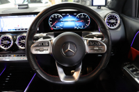メルセデスベンツ GLB GLB200d 4MATIC AMGﾗｲﾝ AMGﾚｻﾞｰｴｸｽｸﾙｰｼﾌﾞ&ﾅﾋﾞｹﾞｰｼｮﾝ&ﾚｰﾀﾞｰｾｰﾌﾃｨPKG　1ｵｰﾅｰ 赤/黒本革 MBUXﾅﾋﾞTV BT音楽 360ｶﾒﾗ PTS LEDﾗｲﾄ 自動Rｹﾞｰﾄ AMGｴｱﾛ&19AW 8AT　2年保証