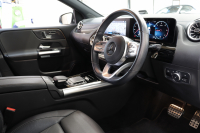 メルセデスベンツ Bクラス B200d AMGﾗｲﾝ ﾚｻﾞｰｴｸｽｸﾙｰｼﾌﾞ&ﾅﾋﾞｹﾞｰｼｮﾝ&ﾚｰﾀﾞｰｾｰﾌﾃｨPKG　ｷｰﾚｽｺﾞｰ 灰/黒本革 MBUXﾅﾋﾞTV BT音楽 Bｶﾒﾗ 自動Rｹﾞｰﾄ ﾊﾝｽﾞﾌﾘｰA AMGｴｱﾛ&18AW ﾜｲﾔﾚｽ充電 8AT　2年保証