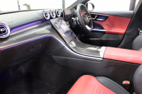メルセデスベンツ Cクラス C220d ｽﾃｰｼｮﾝﾜｺﾞﾝ AVG AMGﾗｲﾝ ﾚｻﾞｰｴｸｽｸﾙｰｼﾌﾞ&ﾍﾞｰｼｯｸ&ﾚｰﾀﾞｰｾｰﾌﾃｨPKG　ISG搭載 ｷｰﾚｽｺﾞｰ 赤/黒本革 ﾊﾟﾉﾗﾏSR ﾍｯﾄﾞｱｯﾌﾟD MBUXﾅﾋﾞTV&ARﾅﾋﾞ ｽﾏﾎ連携 360ｶﾒﾗ PTS LEDﾗｲﾄ 自動Rｹﾞｰﾄ AMGｴｱﾛ&18AW ﾜｲﾔﾚｽ充電 9AT　2年保証