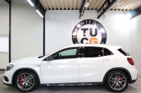 AMG GLA GLA45 4MATIC AMGﾚｻﾞｰｴｸｽｸﾙｰｼﾌﾞ&AMGｶｰﾎﾞﾝ&ﾍﾞｰｼｯｸ&ﾚｰﾀﾞｰｾｰﾌﾃｨPKG　中期 ｷｰﾚｽｺﾞｰ 黒本革 HDDﾅﾋﾞTV ﾊﾞｯｸｶﾒﾗ PTS ｷｾﾉﾝﾗｲﾄ 自動Rｹﾞｰﾄ AMG専用装備&ﾁｭｰﾆﾝｸﾞ AMGｴｱﾛ&19AW 7AT　2年保証