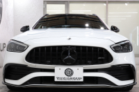 AMG Cクラス C43 ｽﾃｰｼｮﾝﾜｺﾞﾝ 4MATIC AMGﾅｲﾄ&ﾚｰﾀﾞｰｾｰﾌﾃｨPKG　BSG搭載 ｷｰﾚｽｺﾞｰ 茶/黒本革 ﾍﾞﾝﾁﾚｰﾀｰ ﾊﾟﾉﾗﾏSR ﾍｯﾄﾞｱｯﾌﾟD MBUXﾅﾋﾞTV ｽﾏﾎ連携 ﾌﾞﾙﾒｽﾀｰ 360ｶﾒﾗ PTS LEDﾗｲﾄ 自動Rｹﾞｰﾄ AMG専用装備&ﾁｭｰﾆﾝｸﾞ 9AT ﾘｱｱｸｽﾙｽﾃｱ　2年保証