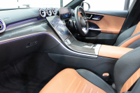 AMG Cクラス C43 ｽﾃｰｼｮﾝﾜｺﾞﾝ 4MATIC AMGﾅｲﾄ&ﾚｰﾀﾞｰｾｰﾌﾃｨPKG　BSG搭載 ｷｰﾚｽｺﾞｰ 茶/黒本革 ﾍﾞﾝﾁﾚｰﾀｰ ﾊﾟﾉﾗﾏSR ﾍｯﾄﾞｱｯﾌﾟD MBUXﾅﾋﾞTV ｽﾏﾎ連携 ﾌﾞﾙﾒｽﾀｰ 360ｶﾒﾗ PTS LEDﾗｲﾄ 自動Rｹﾞｰﾄ AMG専用装備&ﾁｭｰﾆﾝｸﾞ 9AT ﾘｱｱｸｽﾙｽﾃｱ　2年保証