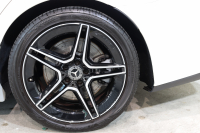 メルセデスベンツ CLS CLS450 4MATIC ｽﾎﾟｰﾂ ｴｸｽｸﾙｰｼﾌﾞ&ﾚｰﾀﾞｰｾｰﾌﾃｨPKG　ISG搭載 1ｵｰﾅｰ ｷｰﾚｽｺﾞｰ 茶本革 ﾍﾞﾝﾁﾚｰﾀｰ ｻﾝﾙｰﾌ ﾍｯﾄﾞｱｯﾌﾟD HDDﾅﾋﾞTV ｽﾏﾎ連携 ﾌﾞﾙﾒｽﾀｰ 360ｶﾒﾗ PTS LEDﾗｲﾄ 自動ﾄﾗﾝｸ ﾊﾝｽﾞﾌﾘｰA AMGｴｱﾛ&19AW ｴｱｻｽ 9AT　2年保証