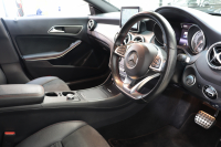メルセデスベンツ CLAクラス CLA180 ｼｭｰﾃｨﾝｸﾞﾌﾞﾚｰｸ ｽﾎﾟｰﾂ ﾚｰﾀﾞｰｾｰﾌﾃｨPKG　中期 ｷｰﾚｽｺﾞｰ ﾌﾞﾗｯｸﾚｻﾞｰDINAMICAｼｰﾄ ｼｰﾄﾋｰﾀｰ HDDﾅﾋﾞTV ｽﾏﾎ連携 Bｶﾒﾗ PTS DSRC ｷｾﾉﾝﾗｲﾄ 自動Rｹﾞｰﾄ AMGｴｱﾛ&18AW 7AT　2年保証