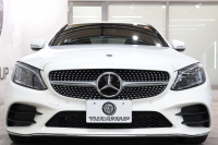 メルセデスベンツ Cクラス C200 AVG AMGﾗｲﾝ ﾚｻﾞｰｴｸｽｸﾙｰｼﾌﾞ&ﾚｰﾀﾞｰｾｰﾌﾃｨPKG　BSG搭載 後期 ｷｰﾚｽｺﾞｰ 黒本革 ﾍｯﾄﾞｱｯﾌﾟD HDDﾅﾋﾞTV ｽﾏﾎ連携 ﾌﾞﾙﾒｽﾀｰ Bｶﾒﾗ PTS LEDﾗｲﾄ ﾊﾝｽﾞﾌﾘｰA AMGｴｱﾛ&18AW ﾀﾞｲﾅﾐｯｸS ｴｱｻｽ 9AT　2年保証