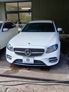 ご納車情報！　メルセデスベンツE200セダン白 千葉県　T様