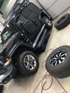 タイヤ交換＆メンテナンス