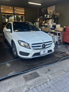 祝ご納車！メルセデスベンツ GLA250 4MATIC 白　東京都 H様
