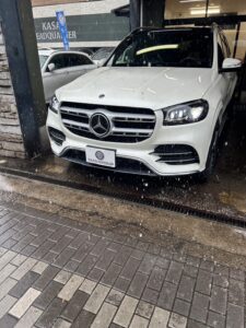 祝ご納車！ メルセデスベンツ ＧＬＳ５８０ ４ＭＡＴＩＣ ＡＭＧライン 白 東京都 Ｅ様